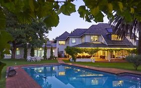 Ten Stirling Bed&Breakfast
